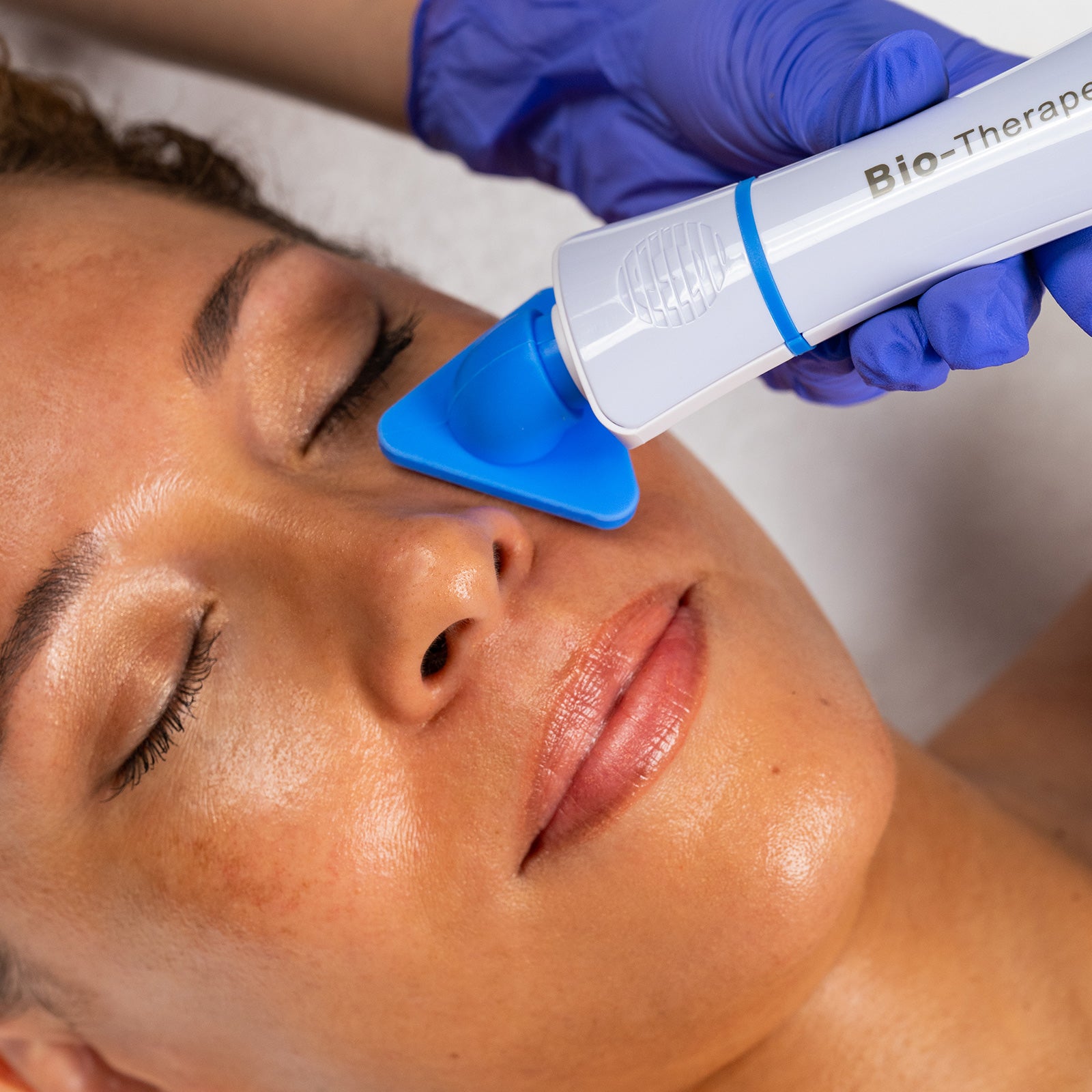bt-sonic 2.0 Facial Cleansing Brush by Bio-Therapeutic